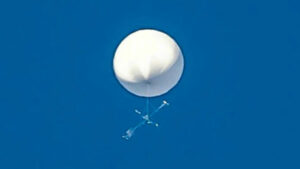 Η Ιαπωνία ισχυρίζεται ότι υποθέτει σθεναρά ότι η Κίνα έστειλε τρία κατασκοπευτικά μπαλόνια στον εναέριο χώρο της