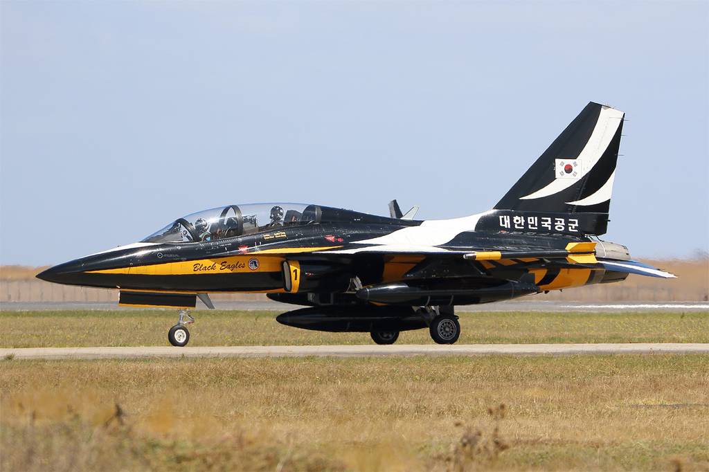 Malaezia alege avionul ușor de luptă FA-50 al Coreei de Sud față de oferta Indiei