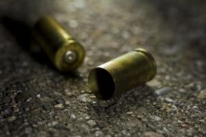 حاول رجل التستر على نفسه عن طريق الخطأ بإطلاق النار على نفسه في كازينو لاس فيغاس