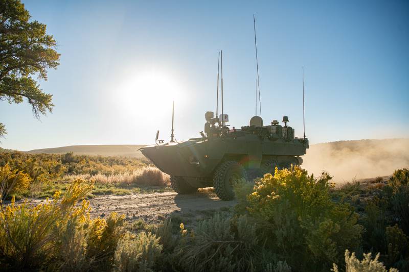 Корпус морской пехоты приступил к испытаниям прототипов новой разведывательной машины