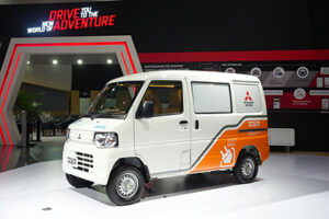 A Mitsubishi Motors 2024-ben megkezdi a Minicab-MiEV, egy Kei-Car osztályú kereskedelmi elektromos jármű gyártását Indonéziában, a jármű első helyi gyártását Japánon kívül.