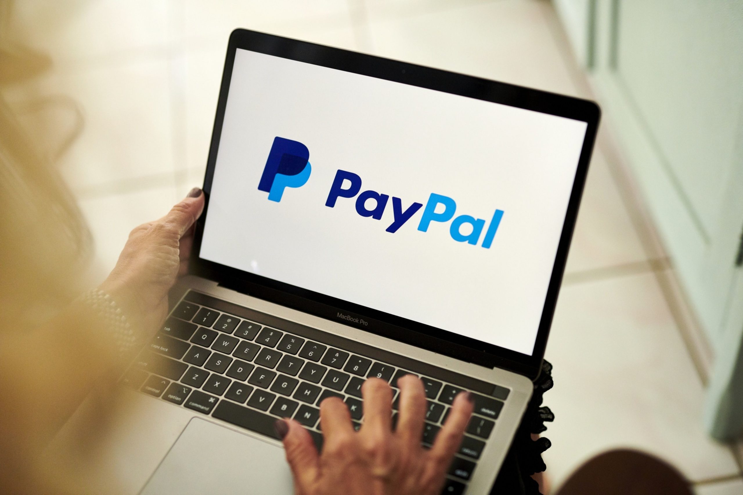 PayPal continuă investițiile în tehnologie, în ciuda concedierilor