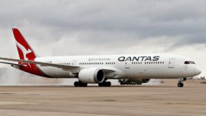Qantas nhận thêm ba chiếc Boeing 787 Dreamliners
