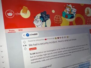A Reddit Hack bemutatja az MFA korlátait, a biztonsági képzés erősségeit