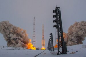 Satelitul meteorologic rusesc desfășurat pe orbită geostaționară