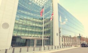 SEC Staking Crackdown voi olla positiivinen hajautetun Ethereumin kannalta: Analyytikko