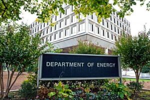 وزارة الطاقة الأمريكية تمول برامج احتجاز الكربون بقيمة 2.5 مليار دولار