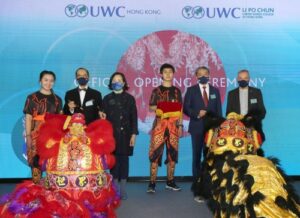 UWC Education for Peace and Sustainability uradno odprla spoštovana gospodična Alice Mak z nastopi študentov, ki prikazujejo raznolikost UWC