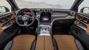 La Mercedes-Benz GLC Coupé del 2024 è più grande, più elegante