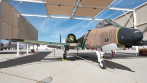 A-10 demomeeskond tutvustab uut piloot- ja värviskeemi 2023. aasta lennushow hooajaks