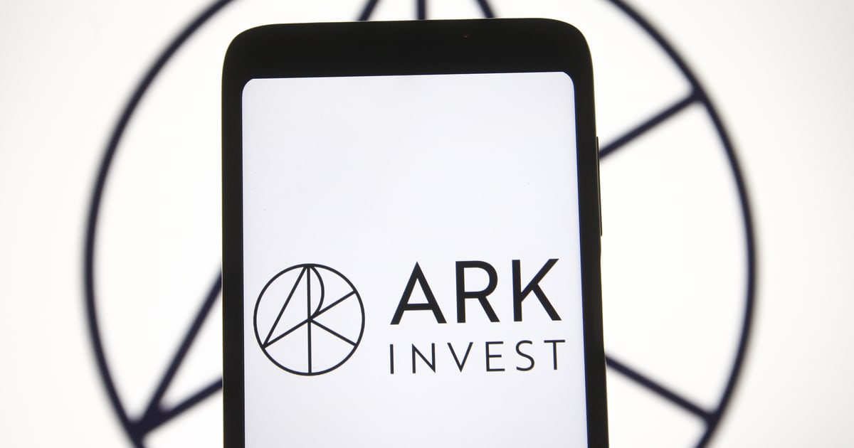 ARK Invest köper rekordmängd Coinbase-aktier, trots marknadsvolatilitet