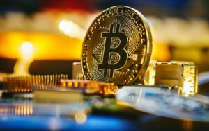 Ο Arthur Hayes ζητά Stablecoin με υποστήριξη Bitcoin