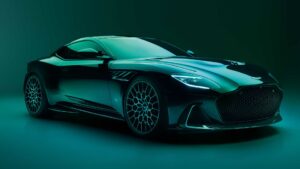 Aston Martin sportsvogn debuterer om få måneder med nyt infotainment