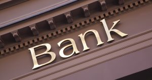 Bank of London in drugi ponujajo prevzem stečajnega subjekta SVB UK