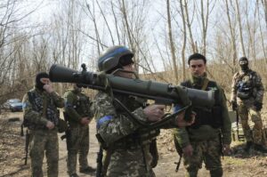 Storbritannia, NATO bestiller Saabs Carl-Gustaf-våpen