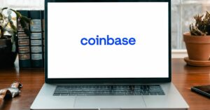 Coinbase cântărește crearea unei platforme de tranzacționare din afara SUA: Bloomberg