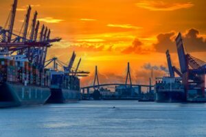 Strajk pracowników doków uderza w obsługę ładunków w niemieckich portach