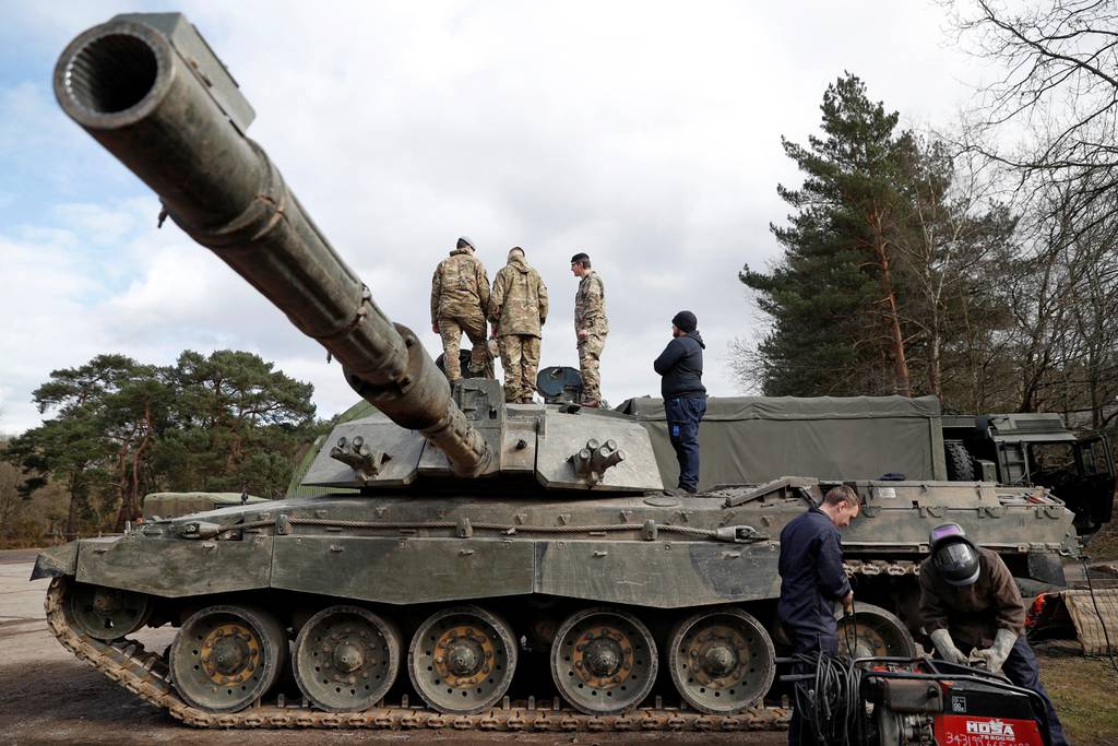 Kahekordne Challengeri tankid Ukraina jaoks? Briti kaitseminister ütleb ei