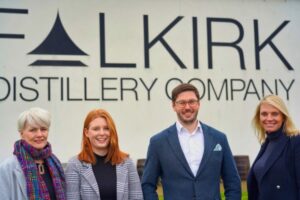 Falkirk Distillery anlaşması, hayvan yemi için kullanılan viski yan ürünlerini görecek