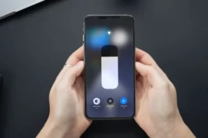 Kako posvetliti zaslon iPhone: Nasveti in triki za jasnejši zaslon