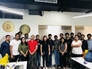 Hvordan to venner byggede et firma for at revolutionere det indiske Fintech-landskab