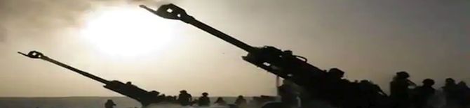 Índia e EUA exploram o desenvolvimento de obuseiros M777 aprimorados