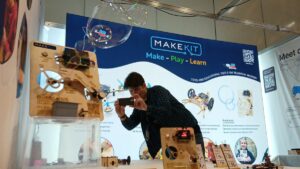 MakeKit AS Educational Robots Revealed på BETT 2023