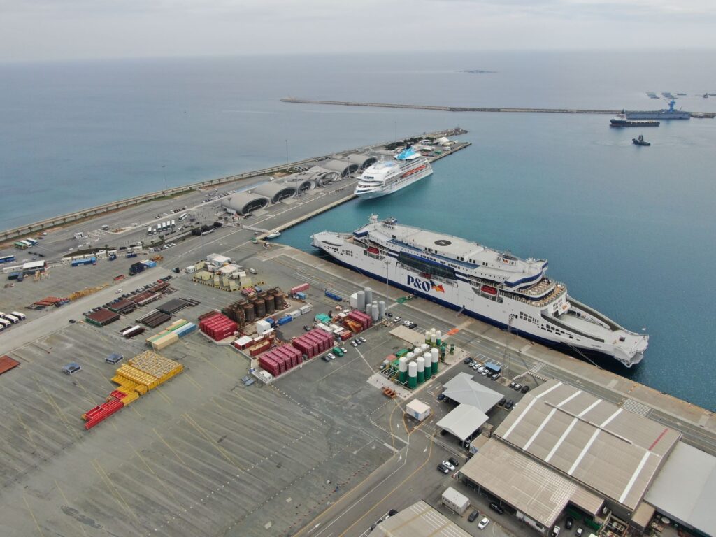 Nuevos muelles de ferry híbridos en Limassol