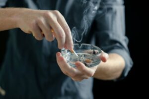 Γνώμη: Προστατέψτε την υγεία των εργαζομένων στα καζίνο και απαγορεύστε ήδη το κάπνισμα