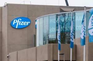 ファイザーががん治療バイオテクノロジー企業のシーゲンを43億ドルで買収