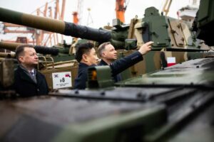 波兰着眼于 1,400 辆新战车以取代苏联时代的游乐设施