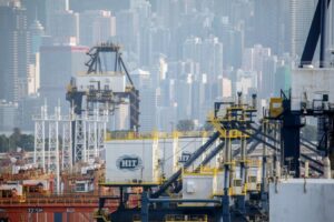 PSA’s CK Hutchison Ports $4bn Stake Sale Attracts China Giants, Sources Say