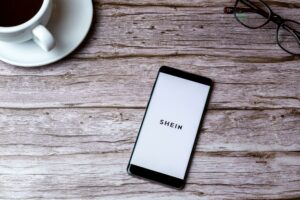 A Shein Shopping App Glitch másolja az Android vágólap tartalmát