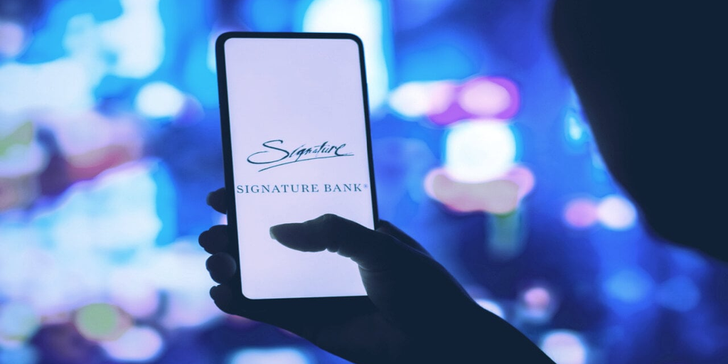 Signature Bank’s Stock Sinks 10% as Silvergate Prepares to Shut Down