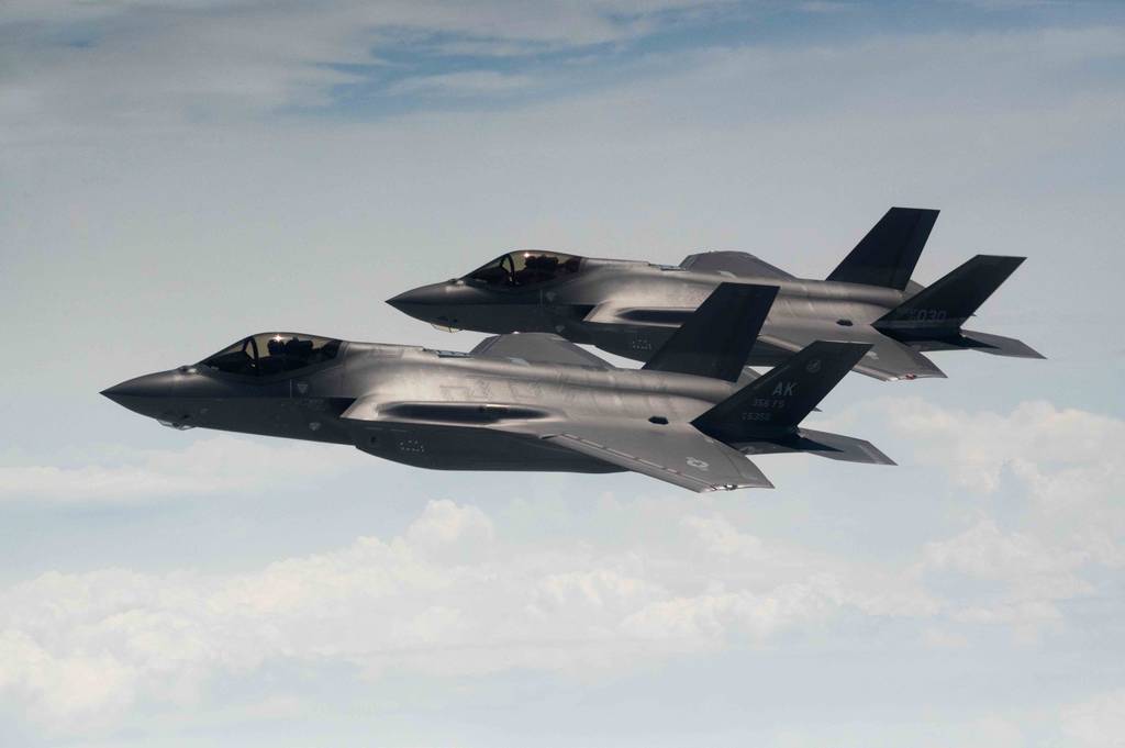 Zuid-Korea keurt de aankoop van meerdere miljarden dollars goed voor meer F-35's, SM-6-raketten