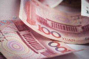 Hiina jüaani kurss esmaspäeval langes. Aga dollar?