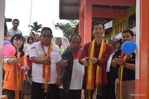 Hai trường tiểu học Indonesia được xây dựng với sự hỗ trợ của Mitsubishi Motors tổ chức lễ khánh thành