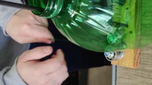 Xem người này tái chế chai bằng cách in 3D vỏ Raspberry Pi