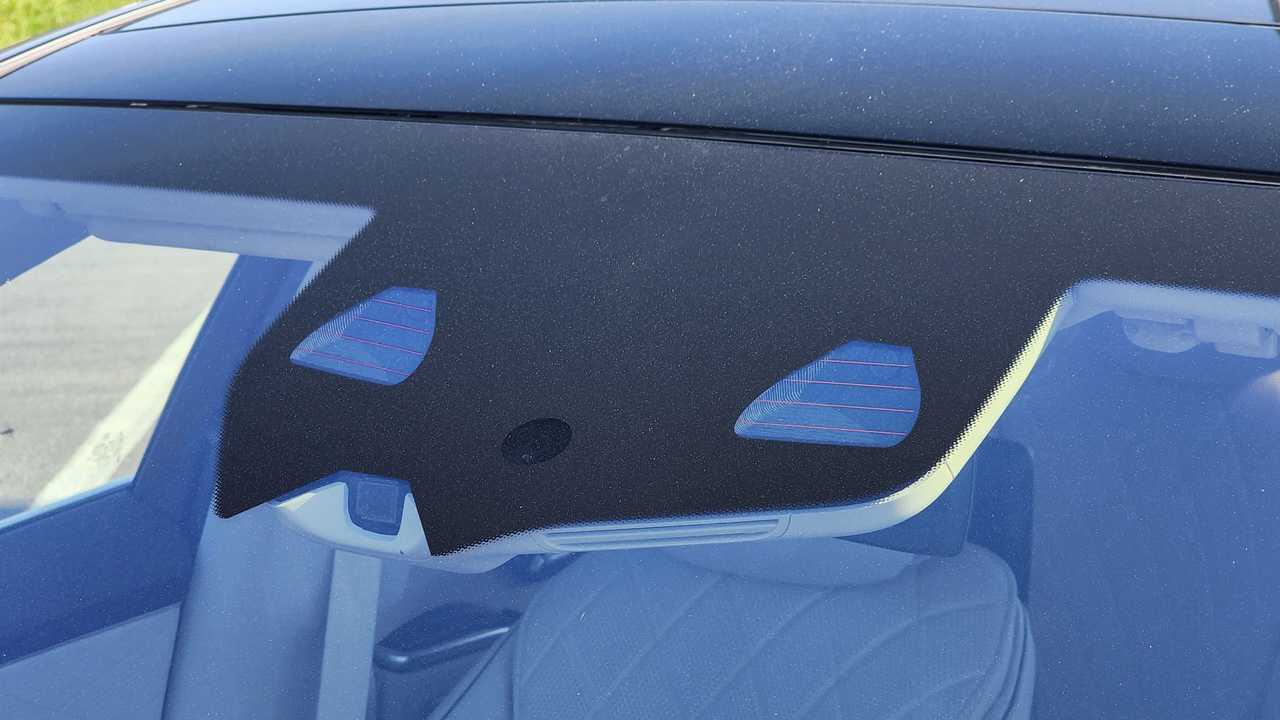 מרצדס בנץ S-Class Drive Pilot מצלמות סטריאו