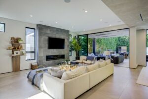 라스베이거스에서 부동산 가치를 높이는 8가지 주택 리모델링 프로젝트