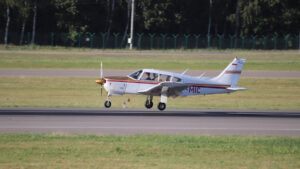 Volgens rapporten had de amateurpiloot bij de Piper-crash mogelijk geen vergunning