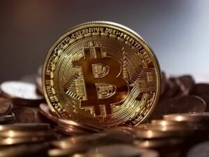 Bitcoin i Ethereum: Bitcoin wycofuje się poniżej 28000 XNUMX USD