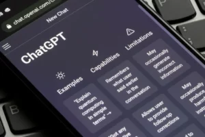 ChatGPT retoma serviço na Itália após banimento temporário