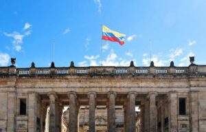 كولومبيا: لدى البنك المركزي الآن أسباب إضافية لتوخي الحذر في الأشهر المقبلة - TDS