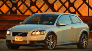 Tương lai cổ điển: 2008-2013 Volvo C30