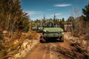 GM Defense squad fordon godkänd av armén för full-rate produktion