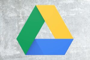 گوگل درایو مسیر فایل محرمانه و ناگهانی خود را معکوس می کند