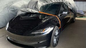 Är detta den helt nya Tesla Model 3?