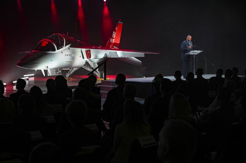 Key milestone for new Boeing trainer aircraft delayed to 2027