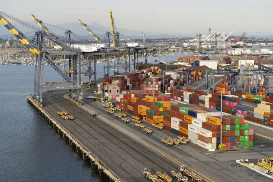 Die Schließung des Hafenterminals von LA, Long Beach erstreckt sich bis zum zweiten Tag